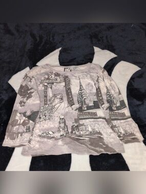 3/4 Length Sleeve Graphic NYC Tee